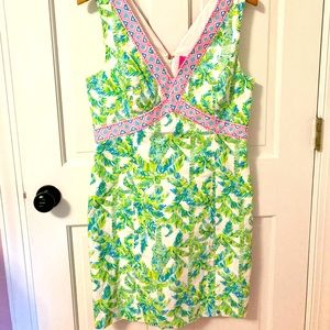 Lilly Pulitzer Size L, Alligator Print!!